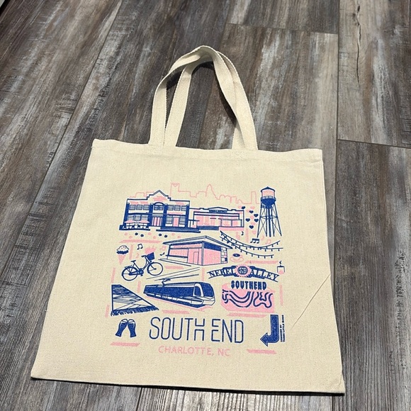 CANVAS MARKET TOTE south-end Charlotte - Picture 1 of 3